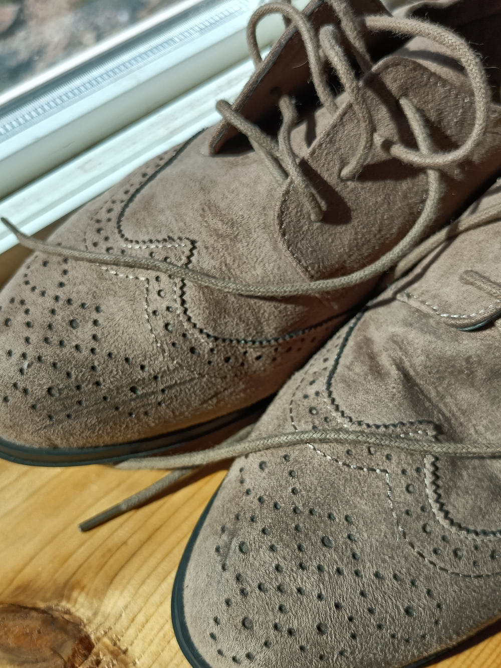 Women's Suede Wingtip Dress Shoes - Taupe